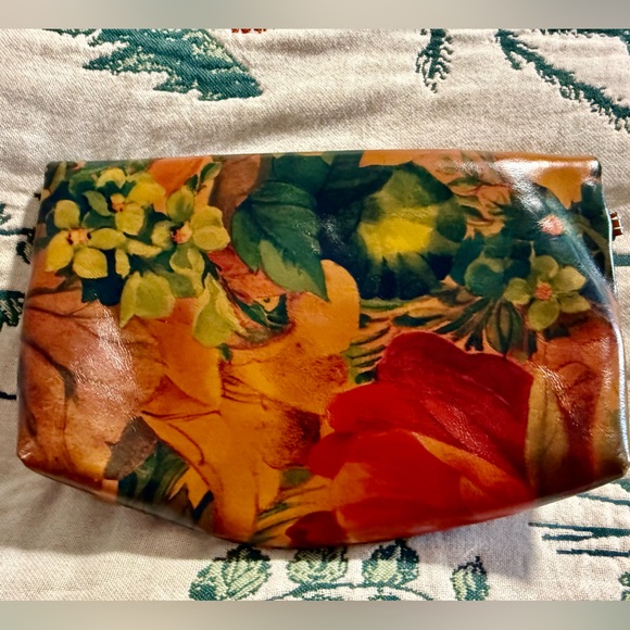 Patricia Nash Multicolor Floral Wristlet clutch - Picture 2 of 4